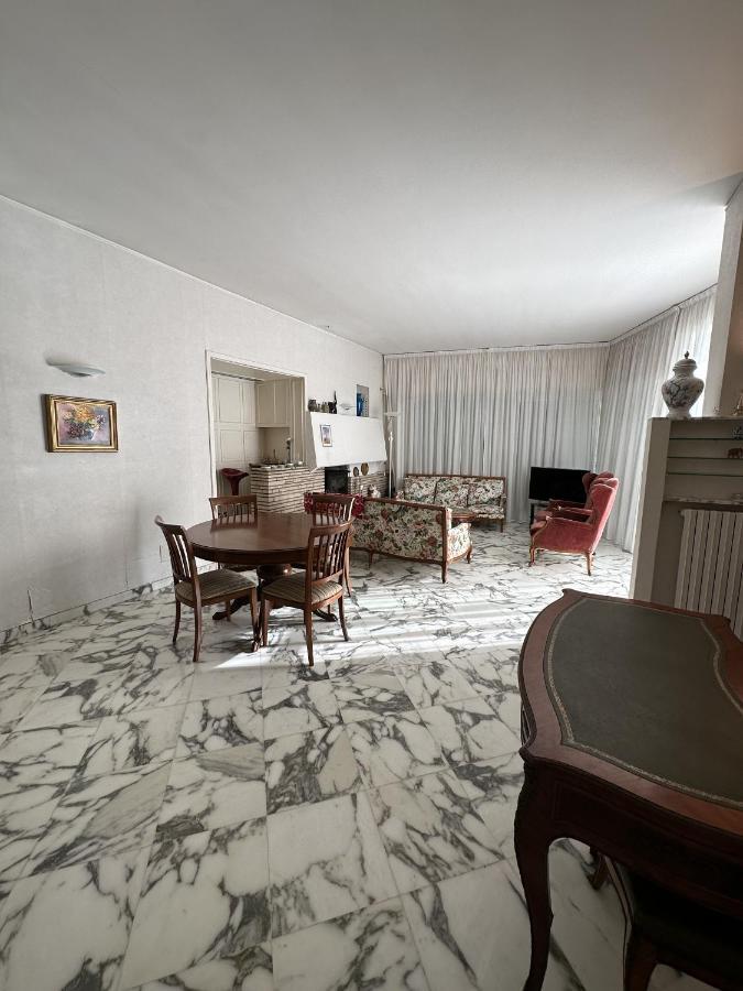 Le Rose Di Emma Villa Bordighera Eksteriør bilde
