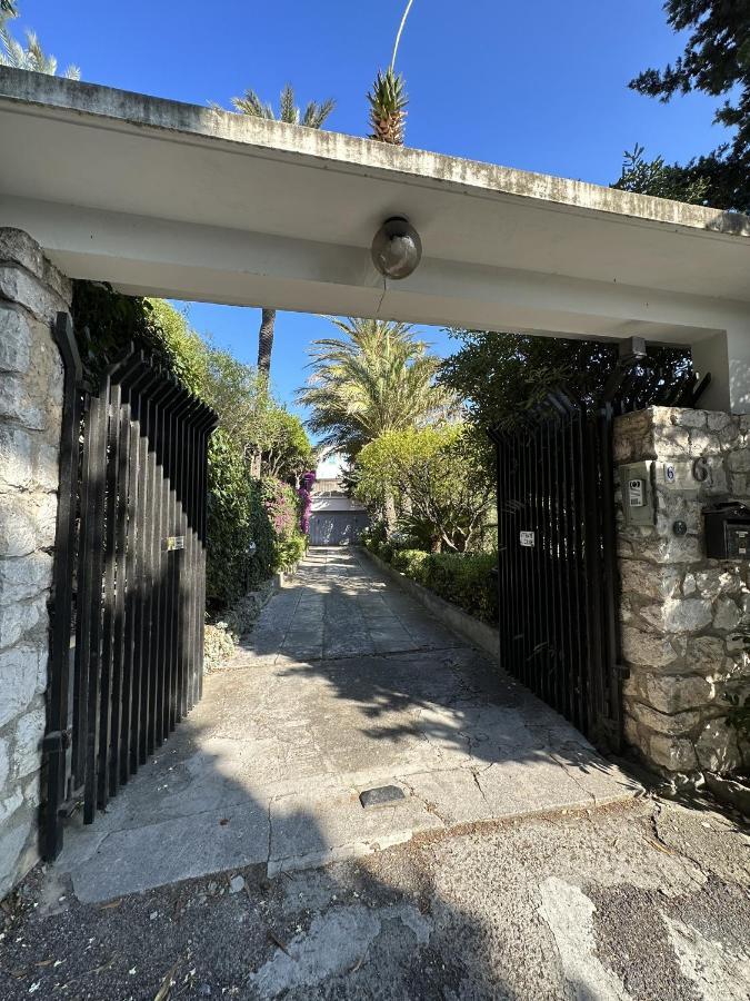 Le Rose Di Emma Villa Bordighera Eksteriør bilde